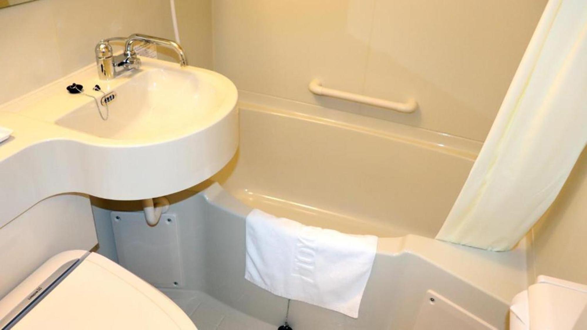 Toyoko Inn Saitama Misato Ekimae Екстериор снимка
