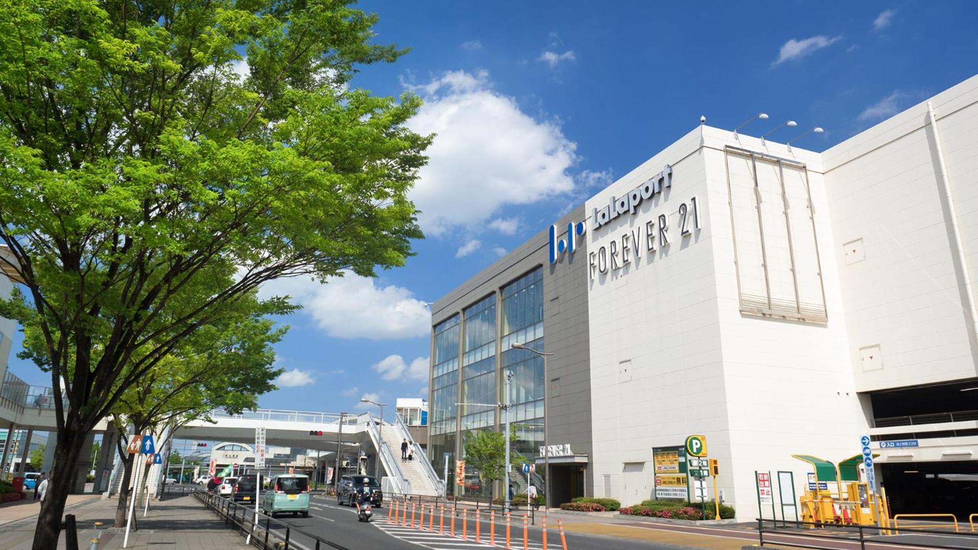 Toyoko Inn Saitama Misato Ekimae Екстериор снимка