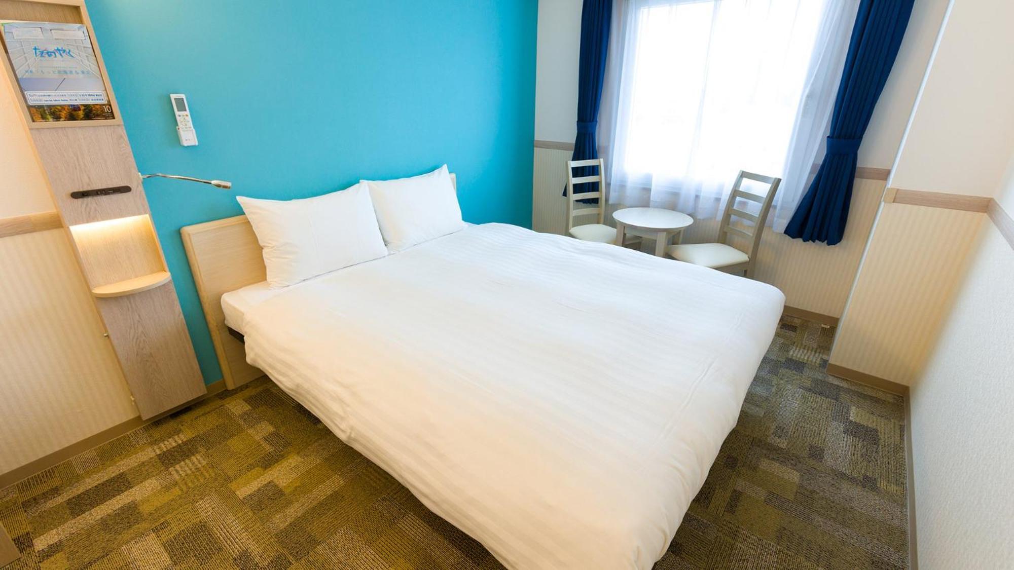 Toyoko Inn Saitama Misato Ekimae Стая снимка