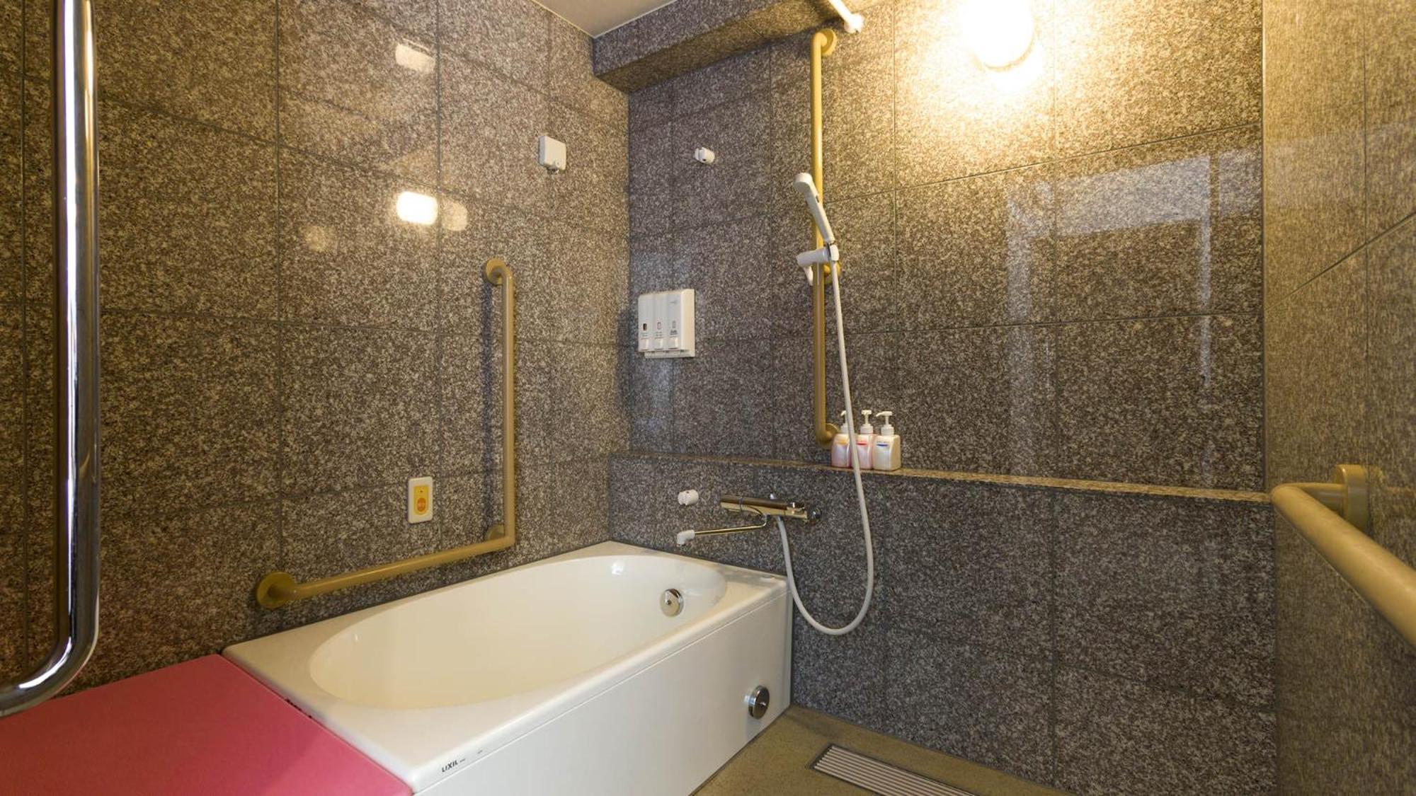 Toyoko Inn Saitama Misato Ekimae Стая снимка